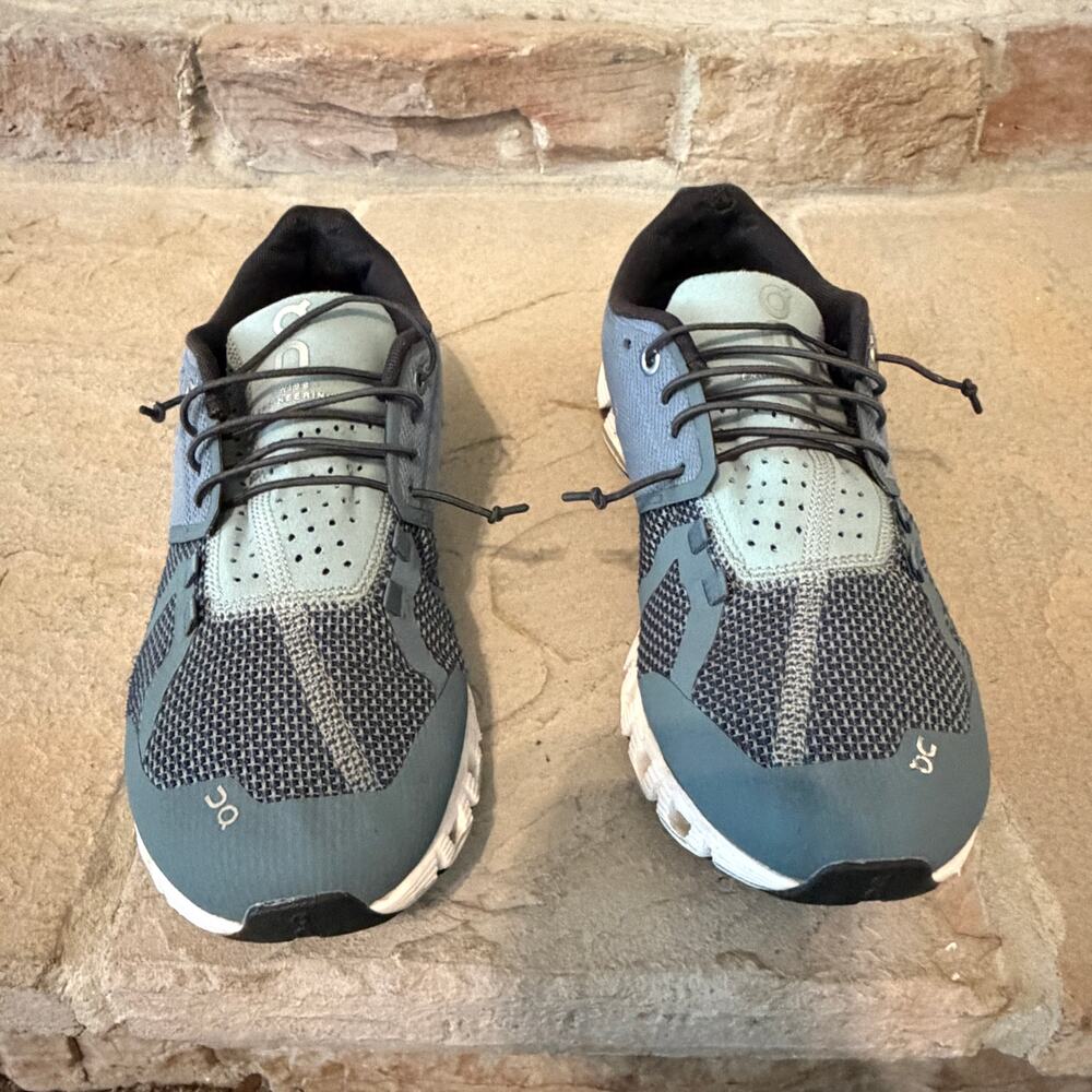 ON CLOUD Women's Cloud Low Top Running Sneakers In Tide/magnet Size 9 - Picture 3 of 13